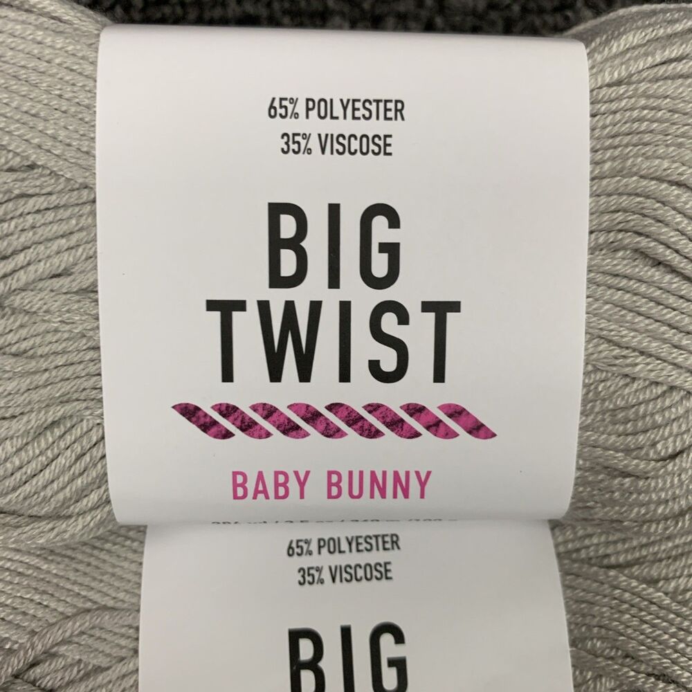 Lot Of 3 Big Twist Baby Bunny Light Gray Yarn 3.5 oz 284 yds Each New Super Fine - Picture 2 of 7